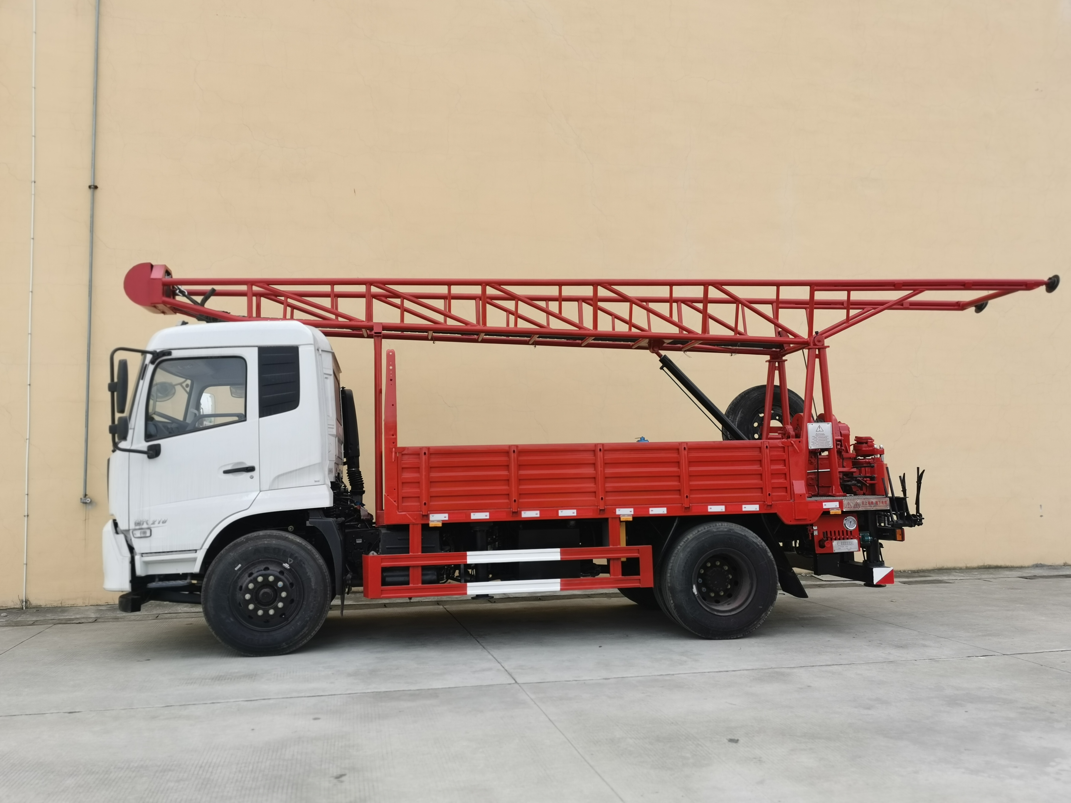 東風天錦國六3型汽車鉆機